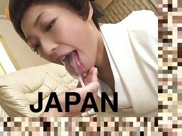 Great Japanese Slut Loves Draining Cock