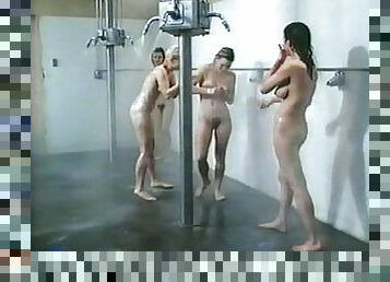 Edy Williams, Linda Blair, Marcia Karr, Sharon Hughes & Sybil Danning Bathing Togehter