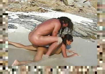 Steamy Eva Roberts Gets Fucked Doggystyle At The Beach