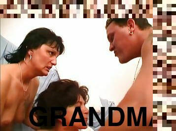 isot-tissit, isä, isoäiti, amatööri, suihinotto, isoäiti-granny, milf, kova-seksi, vuosikerta, hullua