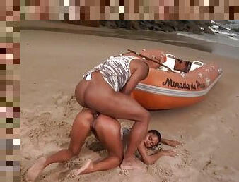 Brazilian Slut Gets Anal Sex Outdoors In The Beach By a Big Black Cock
