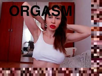 Gorgeous hot babe webcam show orgasm