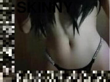 hot skinny ass????