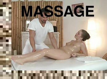 Horny Male Masseuse Massages Her Puffy Snatch