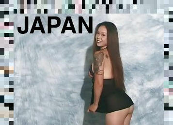 Saucy chick from Japan reveals all of her curvaceous parts