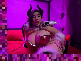 Buxom Succubus webcam cosplay video