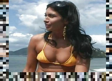 Bikini tanlines of this Brazilian milf look so hot