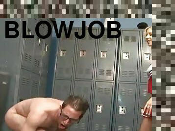 Blonde cheerleader Tessa Taylor gives a blowjob in the locker room