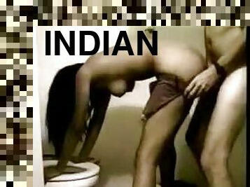 Indian hottie gets fucked doggy style for a homemade
