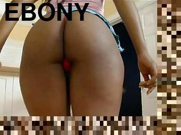 Ebony Babe Is Fucking Royalty