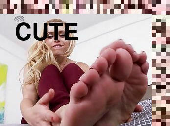 Cute blonde Lexi Belle loves rubbing his cock with her feet