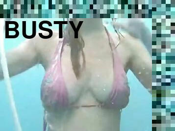 peldēšanās, lielās-krūtis, kamera, pludmale, voyeur, naturāls, busty, duša, bikini