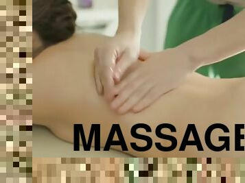 Horny masseur fucks pretty teen client after massage