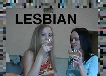 humalassa, lesbo-lesbian