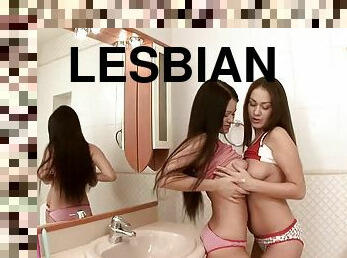 kylpy, typykät, lesbo-lesbian, lelu, pikkuhousut, luonnollinen, vessa