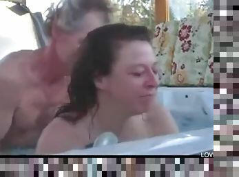 Couple has homemade sex in the hot tub