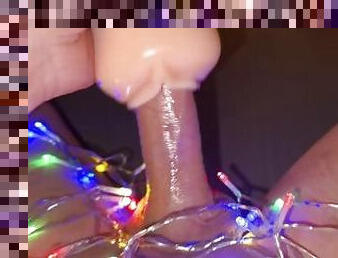 CHRISTMAS TOY/MOAN LOUD/CUM