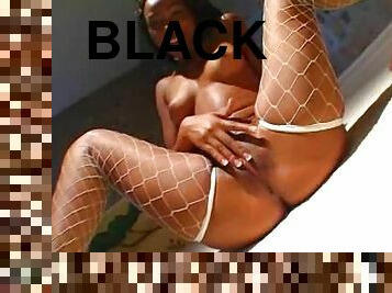 Slim black hottie on her knees to suck cock