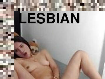watching lesbian porn and with my fingers I fuck my pussy in my room alone