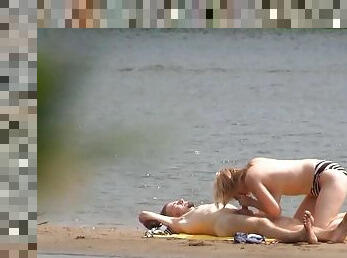 en-plein-air, fellation, cam, couple, plage, voyeur, blonde, naturel, chevauchement, bikini