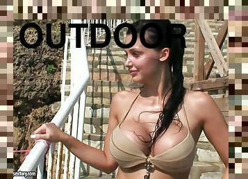 Big titted Aletta Ocean on vacation in Turkey without make up