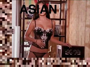 Slim Asian hottie Grace Kim demonstrates her nice body