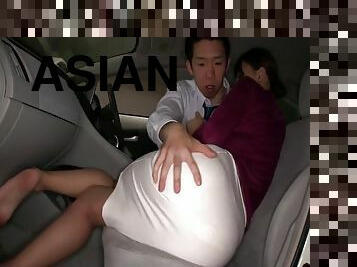 Yui oba suck cock in the car