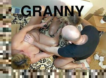 Old Granny Mature does fun with a Toy