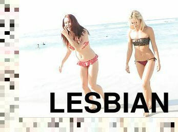 Lesbian Girlfriends Kiss and Get Naked in Public at the Beach