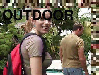 Jessica Stone Gets into the Wild for Some Hot Banging!