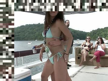 Foxy amateur babes in bikinis enjoy partying outdoors