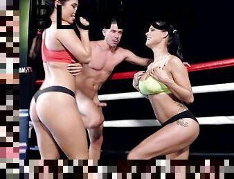 Beauties in the boxing ring have a threesome with the ref