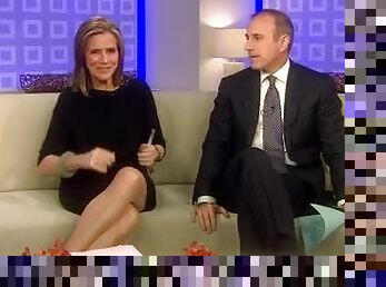 Meredith Vieira gets so fucking naughty in the TODAY's show