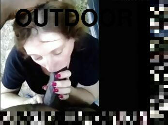 Girl suck and fuck huge bbc outdoor