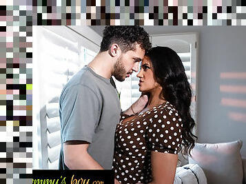 MOMMY&#039;S BOY - Hot MILF Penny Barber Has A Secret Affair With Hung 20yo Boy! Neighbors Must Not Know!