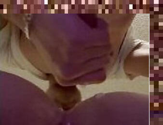Up close with the married neighbor lady …. She made me cum on my phone!
