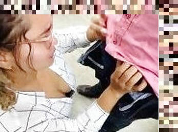 Colombiana mama dos vergas a compaeros de oficina