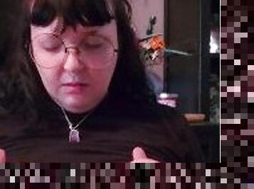 Raven Moan, Sexy BBW Goth Nerd Wants you to Cum on her Big Tits (Full Video)