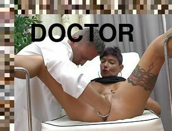 Caro La Petite Bombe moans while getting fucked by her doctor