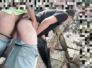 Met a Rock Climber and He Pounded My Ass Bareback With Bee Cameo