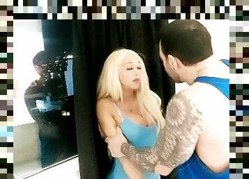 BARBIE ANDERSON RECIBE UN DELICIOSO CREAMPIE DE SU EX NOVIO CELOSO