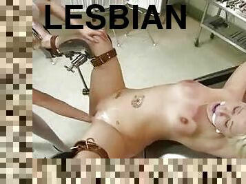 isot-tissit, nyrkkinainti, pillu-pussy, lesbo-lesbian, bdsm, kipu, sidonta, ajettu, femdom, hyväksikäyttö