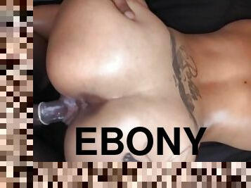 Ebony Yellow Peach Takes Creampie