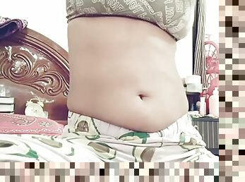 18 year old Horny slim Girl Big boobs show &amp; Horny ho jati hai - Kolkata Bengali school Girl