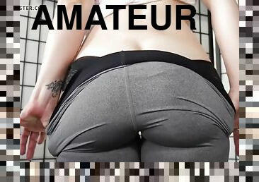 Beautiful amateur girl exposed ass in panties