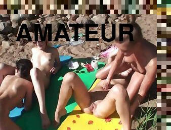 Hot Picknick Girls Love Fooling Around Together