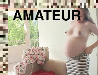 Amateur homemade video of pregnant Audrey flashing her body