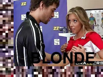 Fit Gest Some Sucksex In Soccer - Samantha Saint