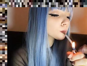 Smoking and Sucking Dick at the same time by alt girlfriend (full vid on my 0nlyfans/ManyVids)