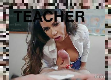 Lesson Gets Schoolgirl All Horny So She Suck Off The Teacher With Freddy Flavas And Roxxy Lea